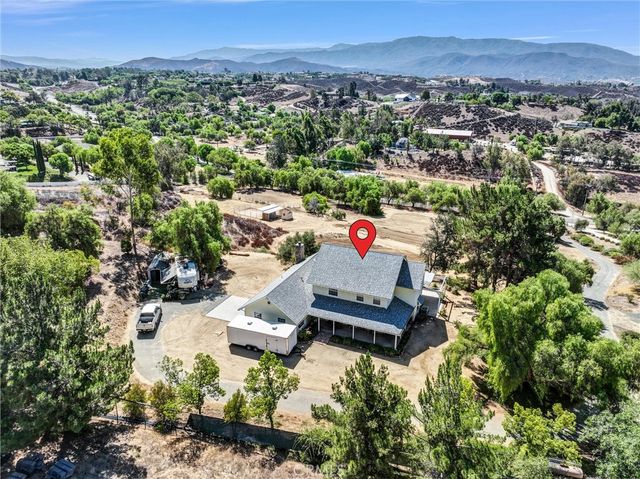 35120 Calle Nopal, Temecula, CA 92592