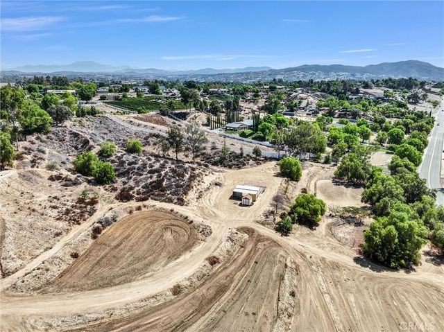 35120 Calle Nopal, Temecula, CA 92592