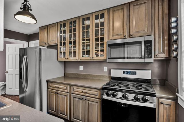 374 TANSBORO RD, Berlin, NJ 08009