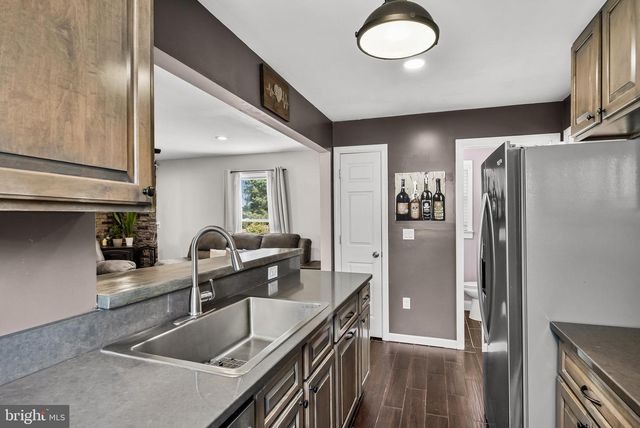 374 TANSBORO RD, Berlin, NJ 08009
