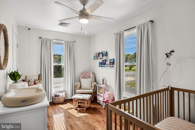 374 TANSBORO RD, Berlin, NJ 08009