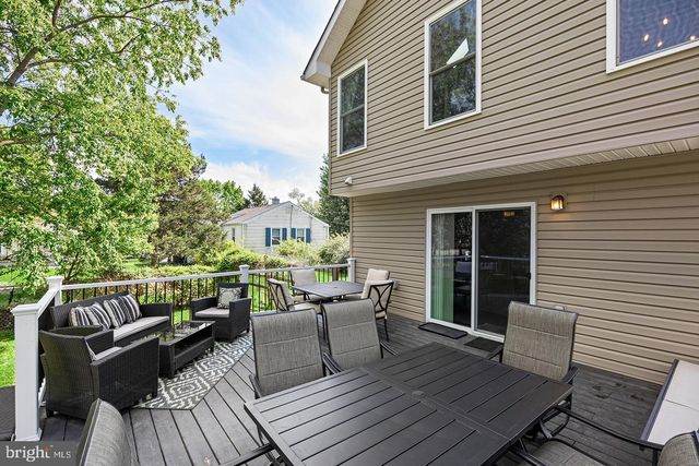 374 TANSBORO RD, Berlin, NJ 08009