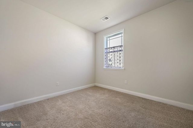 46 SEDMONT CIR, Smyrna, DE 19977