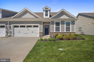 46 SEDMONT CIR, Smyrna, DE 19977