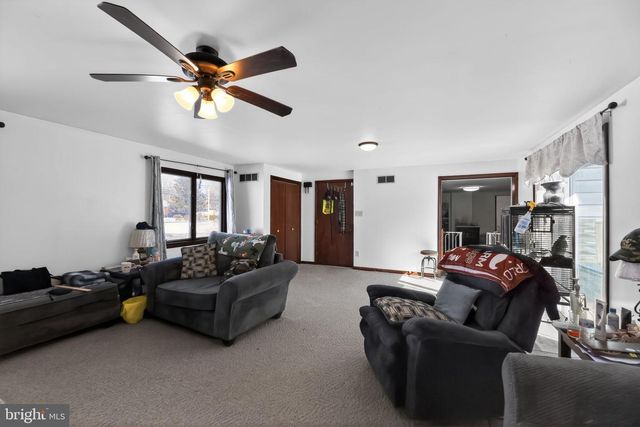 419 E ELMER RD, Vineland, NJ 08360