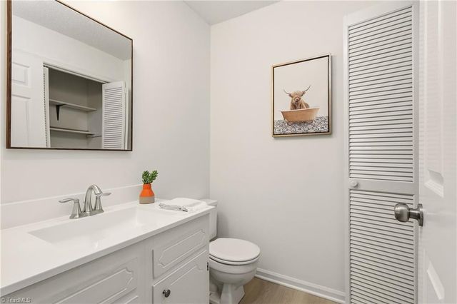 2430 Cottage Place, Greensboro, NC 27455