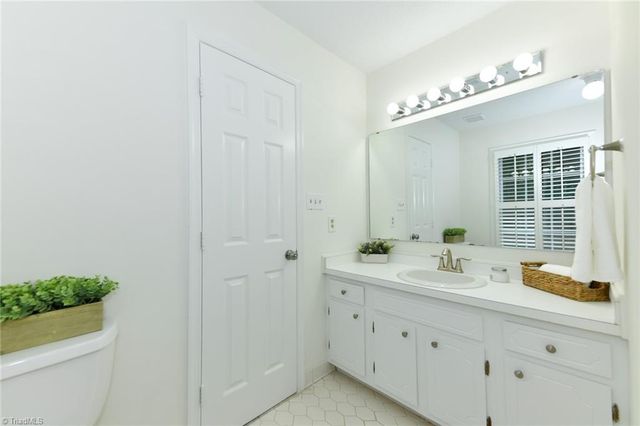 2430 Cottage Place, Greensboro, NC 27455