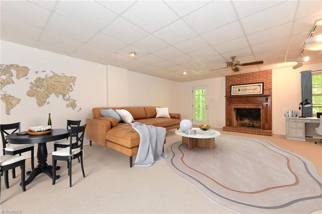 2430 Cottage Place, Greensboro, NC 27455