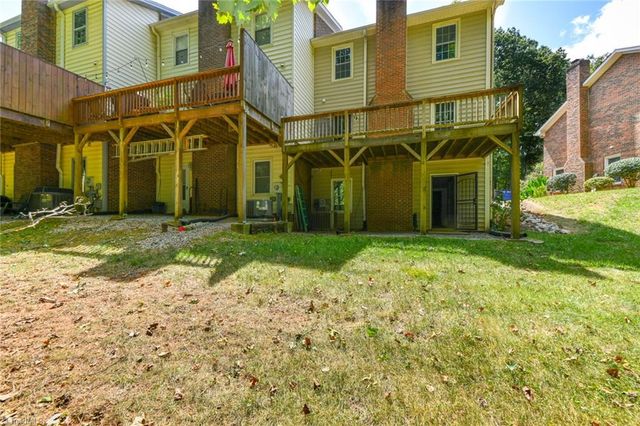 2430 Cottage Place, Greensboro, NC 27455