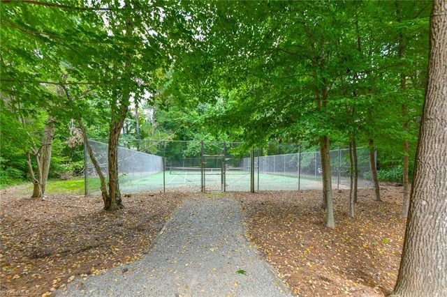 2430 Cottage Place, Greensboro, NC 27455