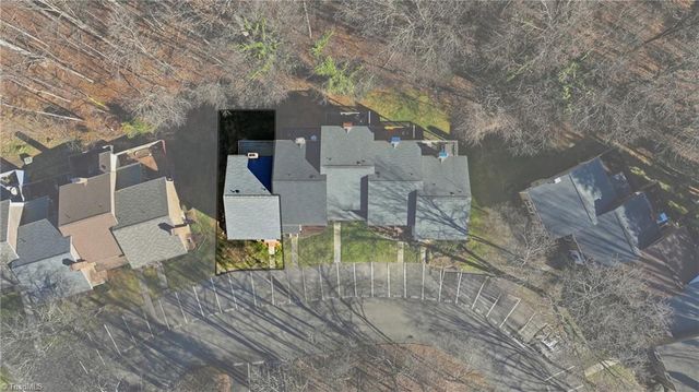 2430 Cottage Place, Greensboro, NC 27455