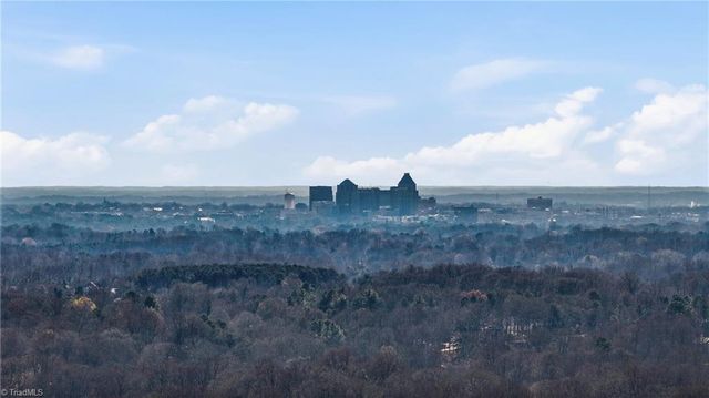 2430 Cottage Place, Greensboro, NC 27455