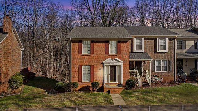 2430 Cottage Place, Greensboro, NC 27455