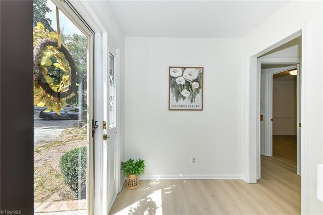 2430 Cottage Place, Greensboro, NC 27455