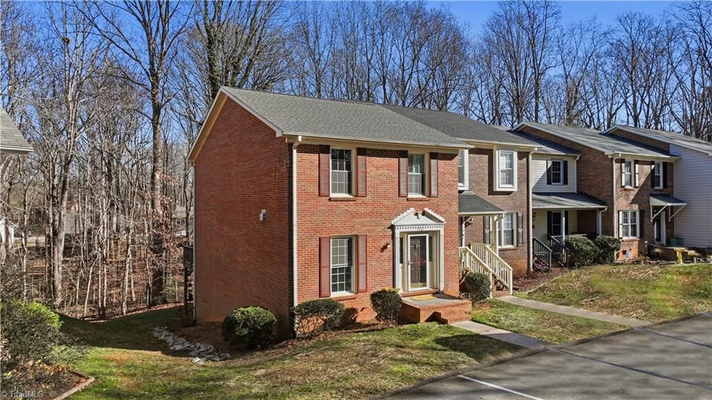 2430 Cottage Place, Greensboro, NC 27455