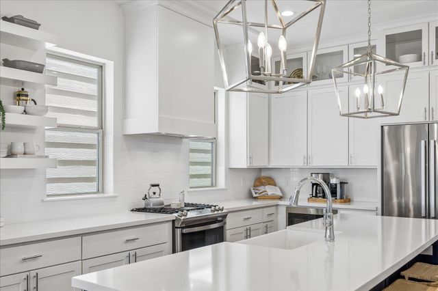 852 Fisher Street C, Houston, TX 77018