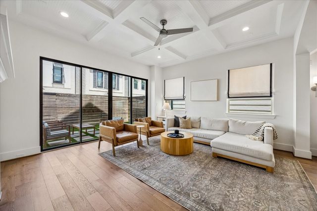 852 Fisher Street C, Houston, TX 77018