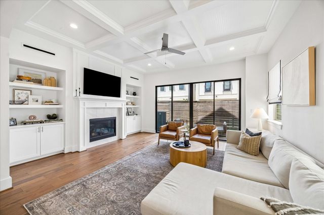 852 Fisher Street C, Houston, TX 77018