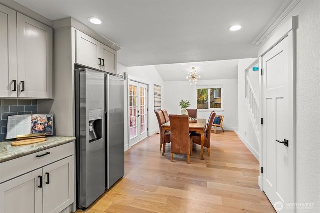 3830 165th Place SE, Bellevue, WA 98008