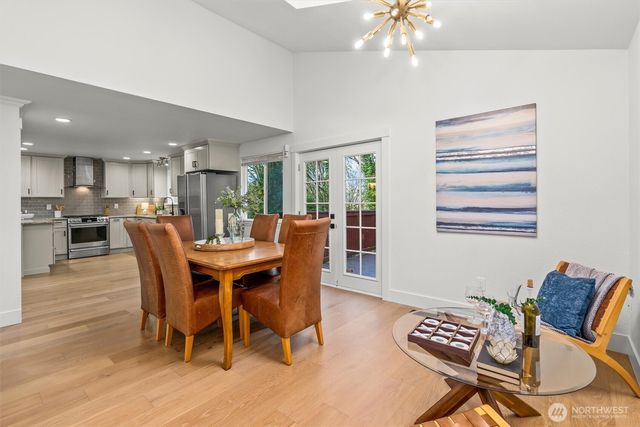 3830 165th Place SE, Bellevue, WA 98008