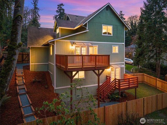 3830 165th Place SE, Bellevue, WA 98008
