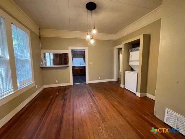416 Moore Street 416, San Marcos, TX 78666