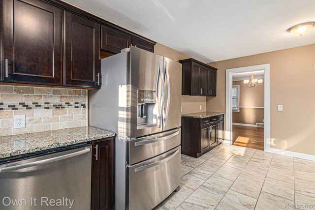 1000 S Denwood Street, Dearborn, MI 48124