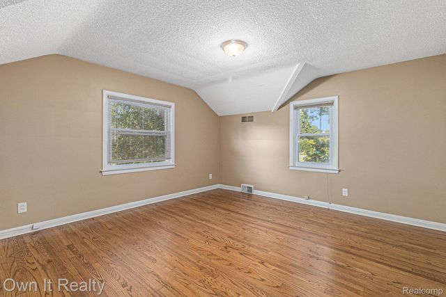 1000 S Denwood Street, Dearborn, MI 48124