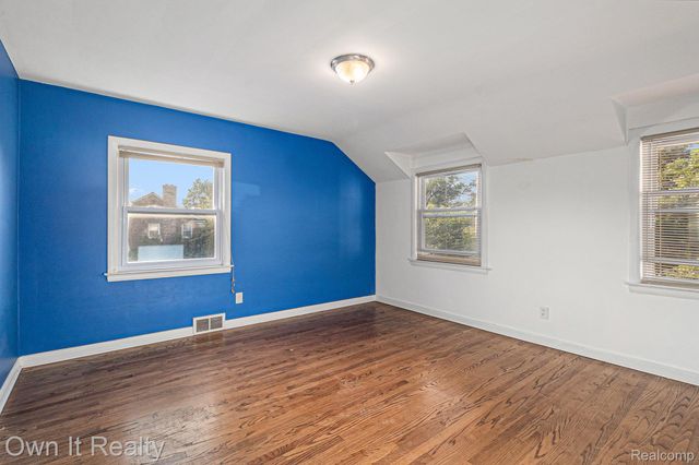 1000 S Denwood Street, Dearborn, MI 48124