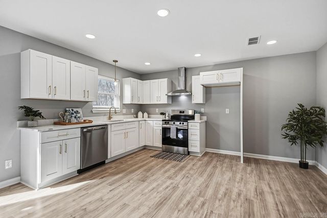 6405 Windhill Drive, North Little Rock, AR 72118