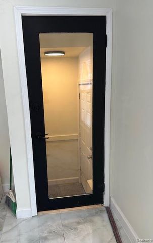 19345 Archdale Street, Detroit, MI 48235