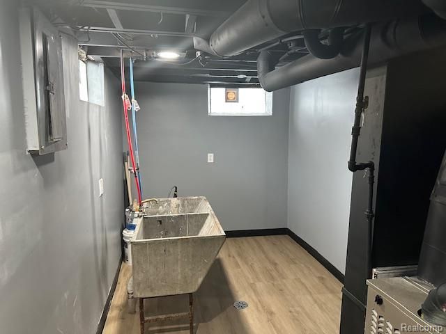 19345 Archdale Street, Detroit, MI 48235