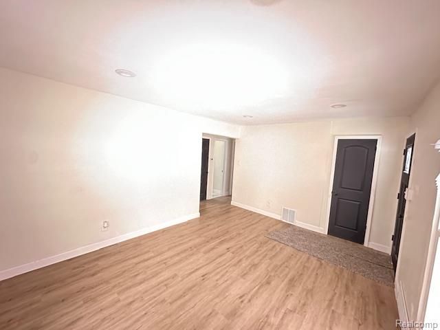 19345 Archdale Street, Detroit, MI 48235