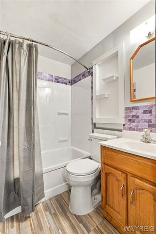 23 Cherry Lane, Cheektowaga, NY 14225