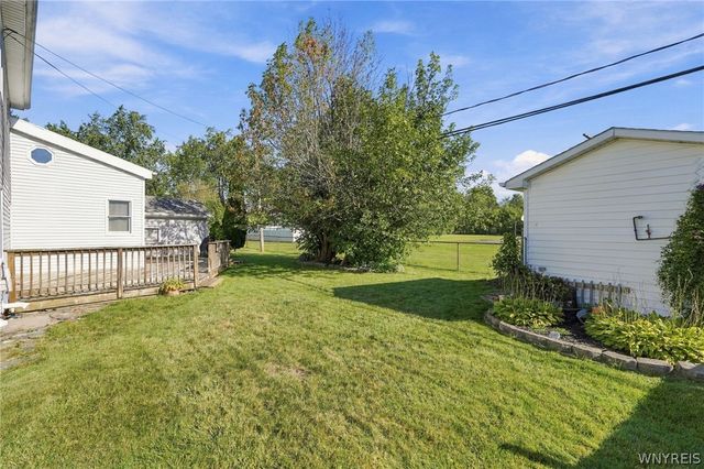 23 Cherry Lane, Cheektowaga, NY 14225