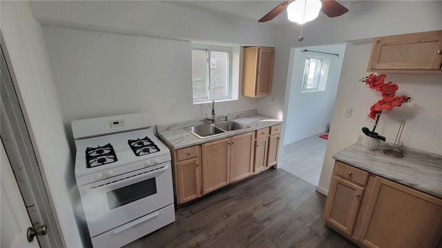 4461 Highridge St 2, Observatory Hill, PA 15214
