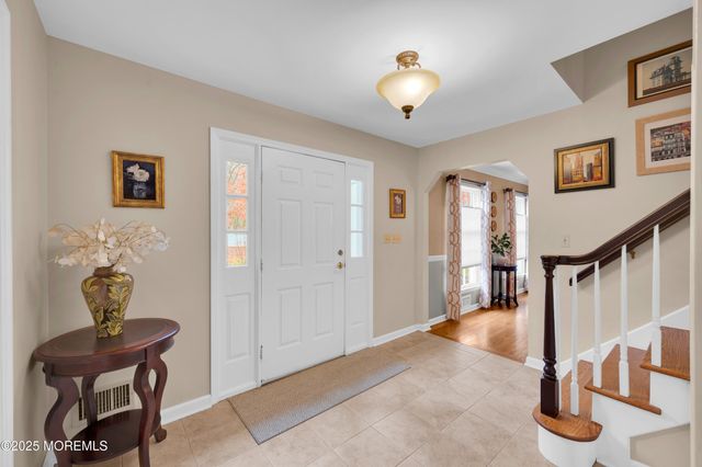 1 Silver Birch Court, Monmouth Junction, NJ 08852