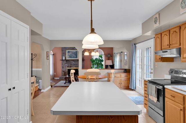 1 Silver Birch Court, Monmouth Junction, NJ 08852