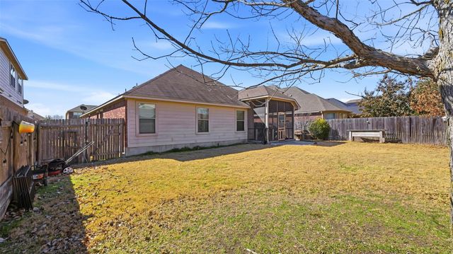 102 N Pasture CV, Hutto, TX 78634