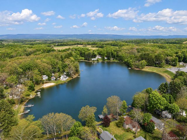 15 Well Road, Walden, NY 12586
