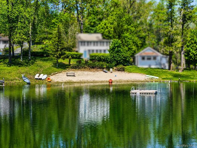 15 Well Road, Walden, NY 12586