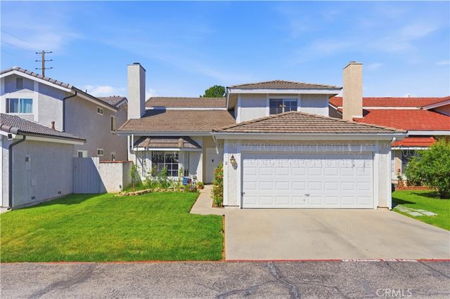 16711 Parthenia Street 2, North Hills, CA 91343