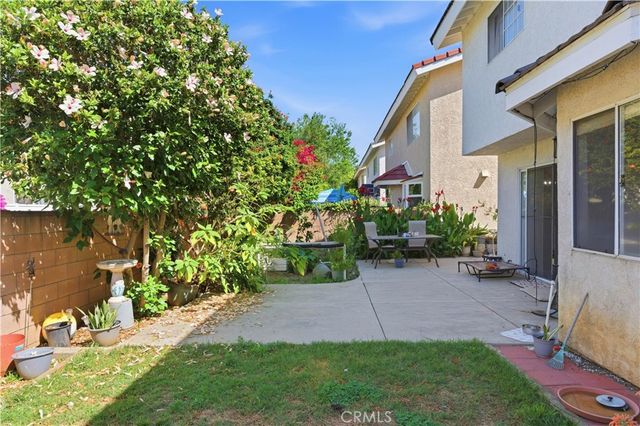 16711 Parthenia Street 2, North Hills, CA 91343
