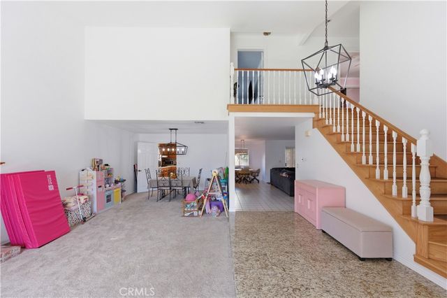 16711 Parthenia Street 2, North Hills, CA 91343