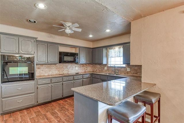 10431 Schwartz Drive, Oklahoma City, OK 73165