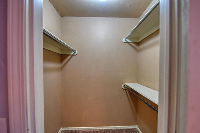 10431 Schwartz Drive, Oklahoma City, OK 73165