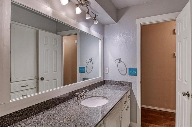 10431 Schwartz Drive, Oklahoma City, OK 73165
