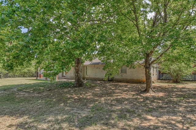 10431 Schwartz Drive, Oklahoma City, OK 73165