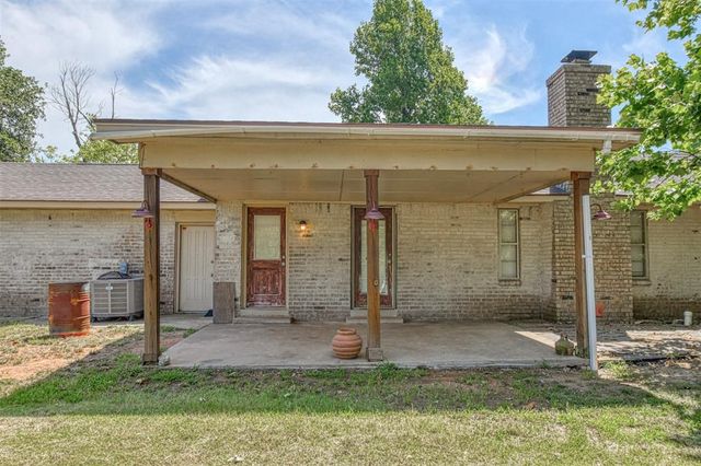 10431 Schwartz Drive, Oklahoma City, OK 73165