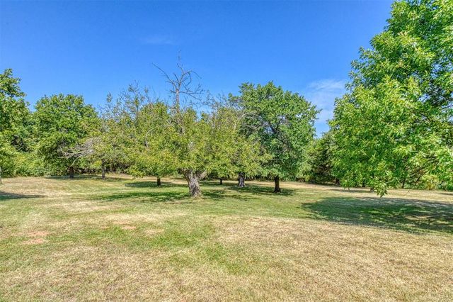 10431 Schwartz Drive, Oklahoma City, OK 73165
